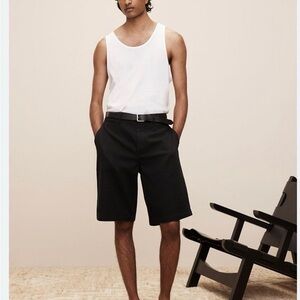 The White Lotus x Banana Republic men’s 11” button fly stretch twill shorts